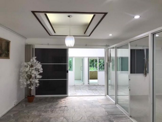 รหัสc2908-ให้เช่าทาวน์โฮม-3ชั้น-ถนนประชาชื่น-ซอยเสริมสุข-ใกล้-mrt-บางซื่อ