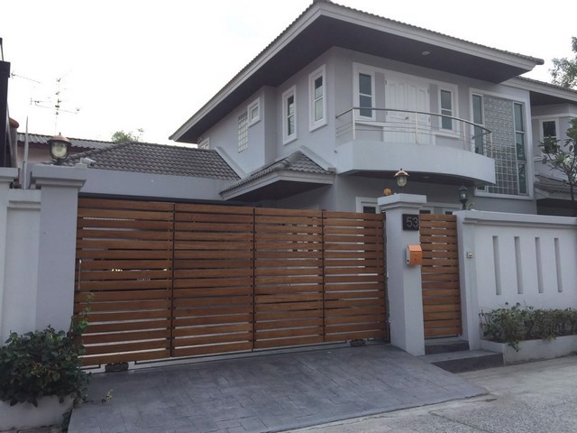 รหัสc3169-ให้เช่าและขายบ้านเดี่ยว-2ชั้น-ลาดพร้าว71-สุคนธสวัสดิ์-เลี้ยงสัตว์ได้ทำออฟฟิศได้