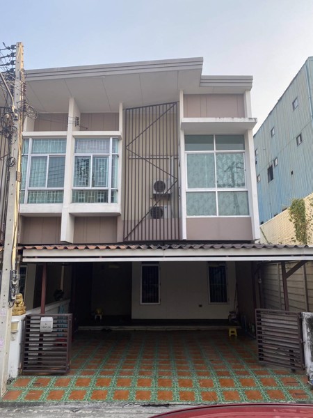 ทาวน์โฮมสไตล์โมเดิร์นลอฟด์-2-ชั้น-โครงการฮาบิทาวน์-โฟลด์-ติวานนท์-แจ้งวัฒนะ