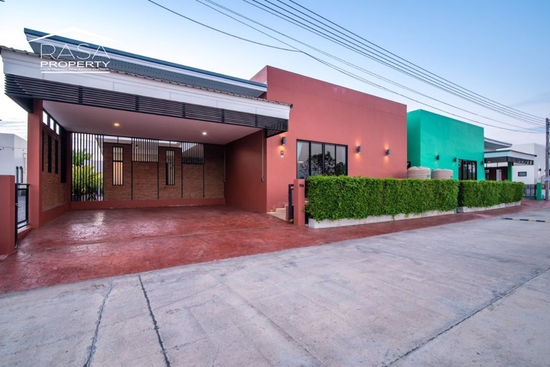 balinese-style-pool-villa-in-hua-hin