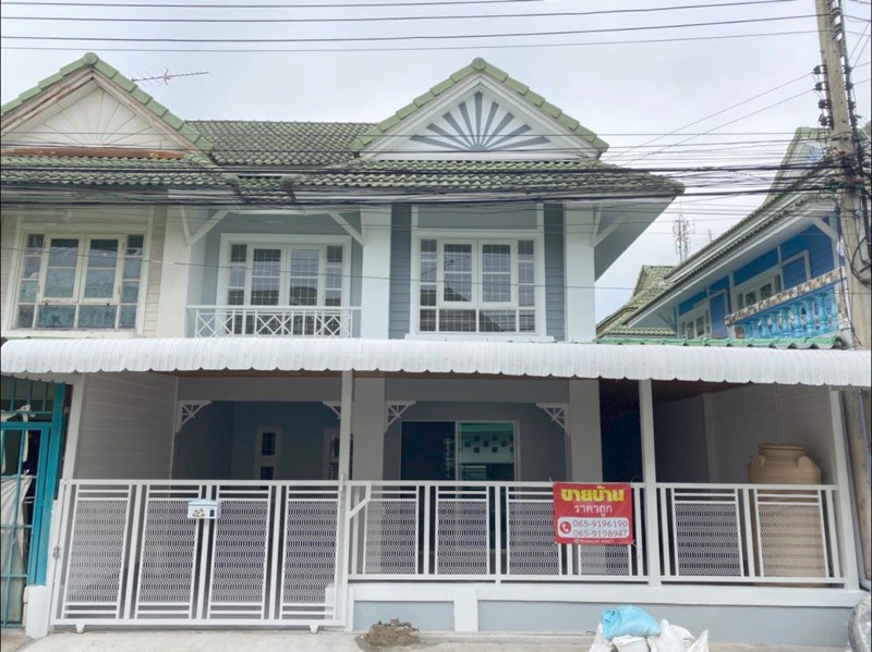 เปิดจองบ้านมือสองรีโนเวทใหม่-พร้อมเข้าอยู่