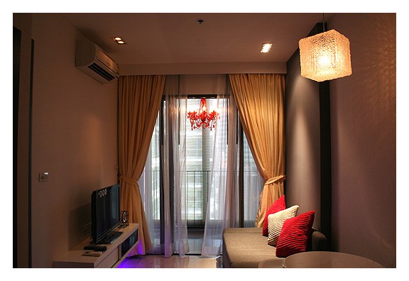 ให้เช่าคอนโด-ideo-รัชดา-ห้วยขวาง-การเดินทางสะดวกเพียงไม่กี่ก้าวจากรถใต้ดินห้วยขวาง