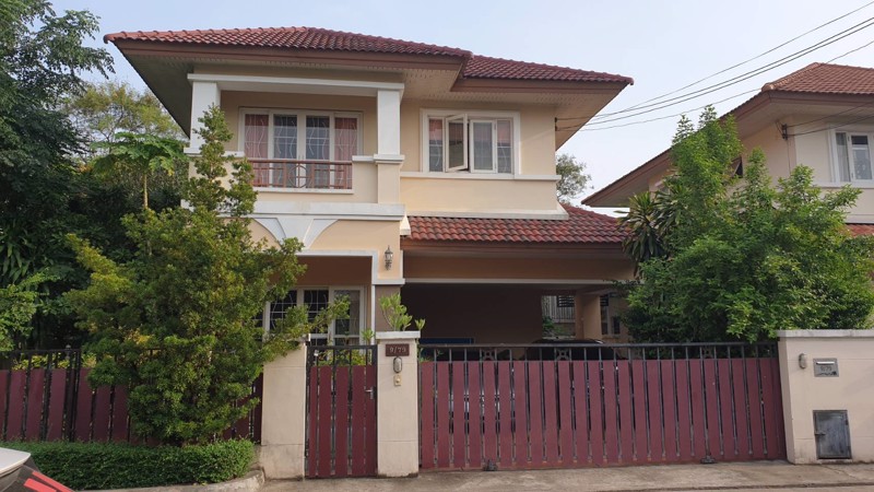 ขาย-บ้านเดี่ยว-2-ชั้น-565-ตรว-3ห้องนอน-3ห้องน้ำ-กรุงเทพกรีฑา-หมู่บ้านกรองทอง-วิลล่าพาร์ค