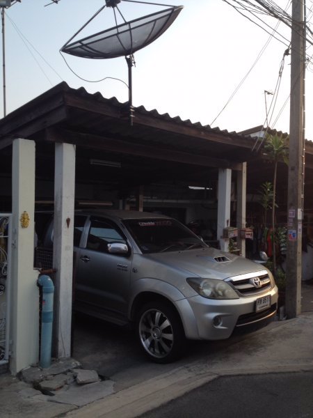 ให้เช่า-บ้านเดียวชั้นเดียว-พร้อมอยู่-แถวพระราม2-ใกล้ห้างบิ๊กซีพระราม-2-และโรงพยาบาลพระราม-2-