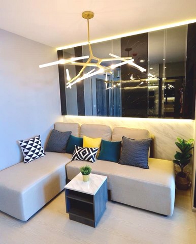 เอลลิโอ-เดล-เนสท์-อุดมสุข-elio-del-nest-udomsuk-อาคาร-c-ชั้น-12a-วิวสวนและสระว่ายน้ำ