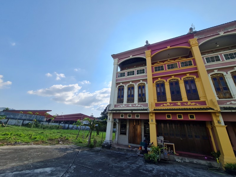 ขายตึก-town-house-สไตล์ชิโนฯ-จภูเก็ต-ราคาดีเพียง-79-ล้านบาท-