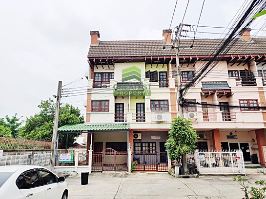 หมู่บ้าน-เกตุนุติ-การ์เด้นท์-ซอย-นวมินทร์137-ขายด่วน-ทาวน์โฮม-3-ชั้น-เนื้อที่-28-ตรว-แปลงริม