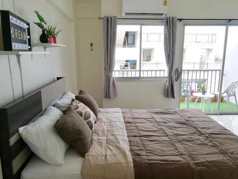 ขายคอนโดปัญจทรัพย์-สวีท-แต่งสวย-พร้อมเฟอร์นิเจอร์แอร์สวนระเบียง-ชั้น-6