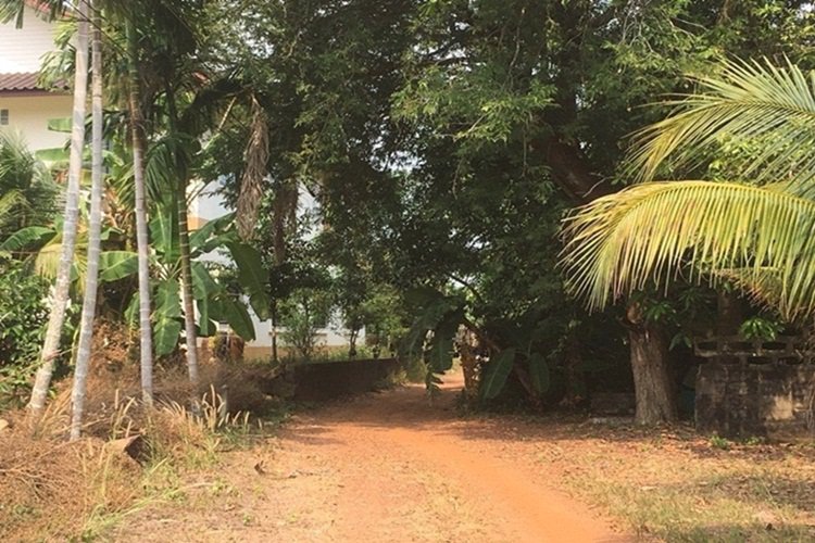 ขายที่ดินพร้อมสิ่งปลูกสร้าง-ใกล้ถนนสุขุมวิท-อขลุง-จันทบุรี-4-ไร่-