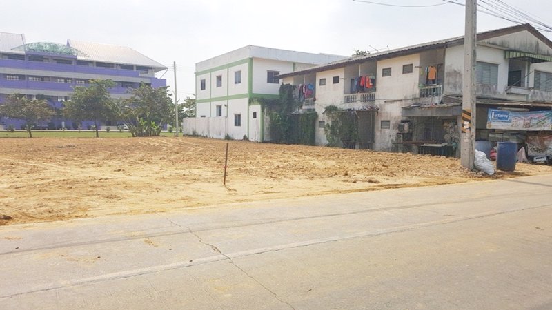 ขายที่ดิน-1-ไร่-แบ่งล็อกเป็น-3-แปลง-ติดถนนหลัก-อยู่ด้านหน้าวิทยาลัยการประมง-อกระทุ่มแบน-จสมุทรสาคร