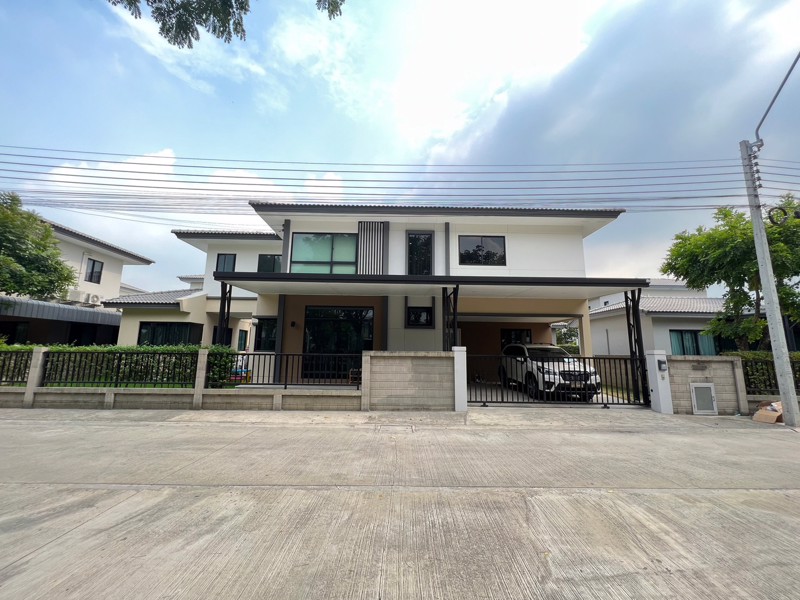 ขายบ้านเดี่ยว-2-ชั้น-หมู่บ้าน-คาซ่าวิลล์-วงแหวน-จตุโชติ