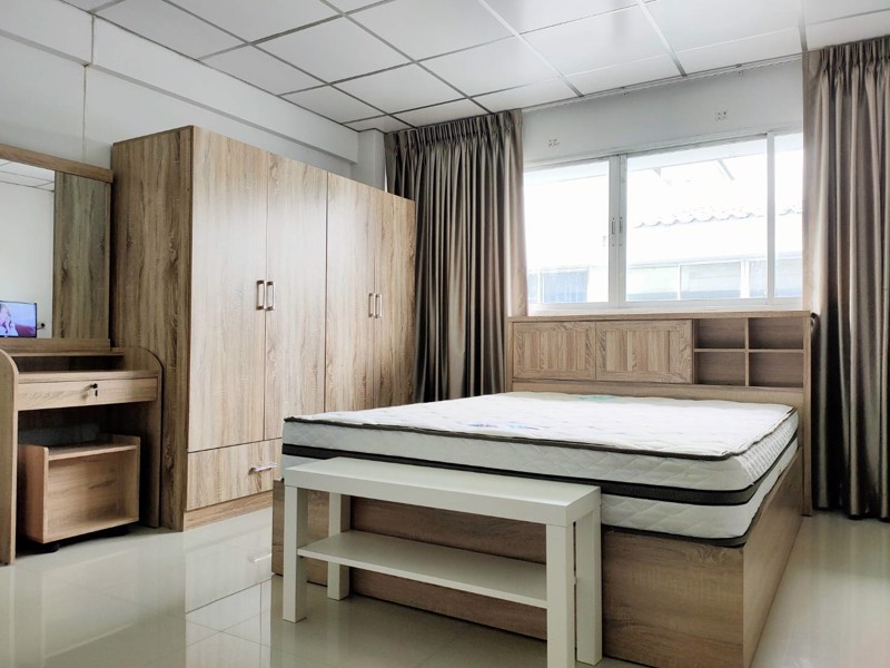 ให้เช่า-คอนโดลุมพินีเซ็นเตอร์แฮปปี้แลนด์-ใกล้เดอะมอลล์บางกะปิกทม