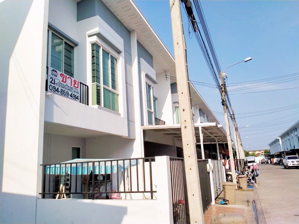 ขายทาวน์โฮม-เบล็ส-วิลล์-รามอินทรา-117-เจริญพัฒนา-8-บ้านสไตล์โมเดิร์น-19-ตร-ว-เขตคลองสามวา-05269