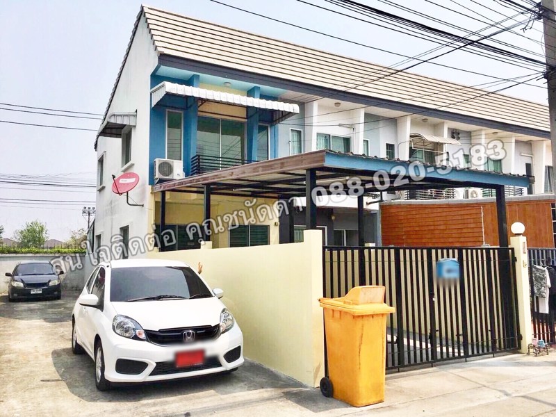 ขายด่วนทาวน์เฮ้าส์-2-ชั้น-มคลัสเตอร์เฮ้าส์-หลังริม-199-ตรว-รามคำแหง-160-ซอยมีสทีน-05301