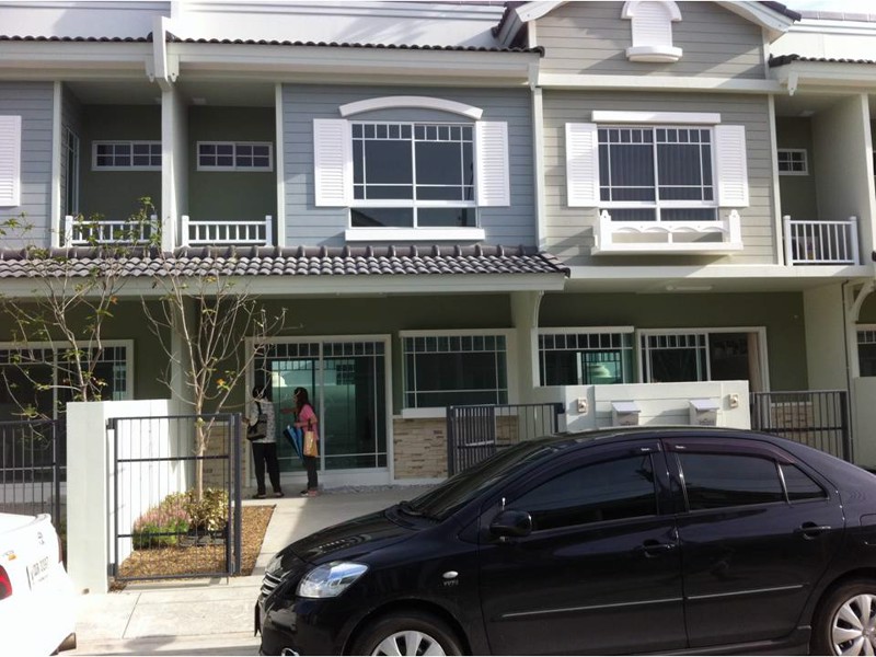 ให้เช่าบ้านใกล้มหาวิทยาลัยเอแบค-บางนา-abac-bangna