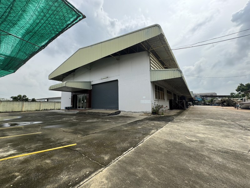 ขายที่ดินพร้อมออฟฟิศและโกดัง-ตท้ายบ้าน-อเมือง-จสมุทรปราการ-พื้นที่โซนสีม่วงลาย-