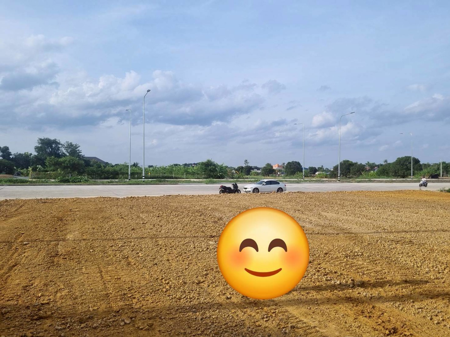 ให้เช่าที่ดิน-ติดถนนพระเทพตัดใหม่-หลังติดคลองบางเชือกหนัง-หน้ากว้าง-57-เมตร-ทำเลกำลังโต