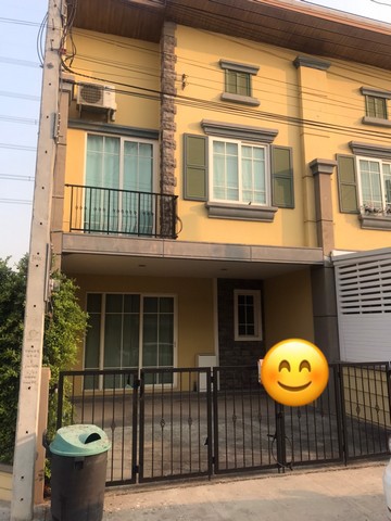 ขายทาวน์เฮ้าส์-โกลเด้นท์-ทาวน์-อ่อนนุช-พัฒนาการ-หลังมุม-25-ตรม-ราคาเพียง-3-500-000-ล้านบาท