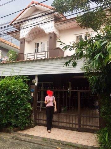 ให้เช่าบ้านเดี่ยว-หมู่บ้านลลิลฯ-บางใหญ่-ใกล้เซ็ลทรัลเวตเกต-ราคาถูก-15000บาท