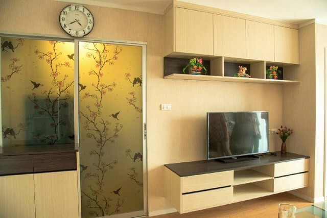 ห้เช่า-lumpini-place-srinakarin-huamark-station-เฟอร์นิเจอครบ-พร้อมเข้าอยู่-15000-บาท