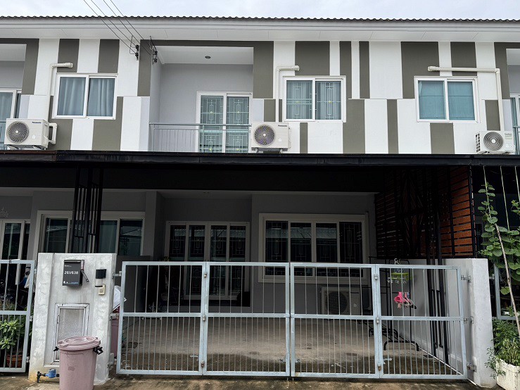 ขาย-ให้เช่า-ทาวน์เฮาส์-2-ชั้น-หมู่บ้าน-ซื่อตรงโคซี่-คลอง-6-ธัญบุรี