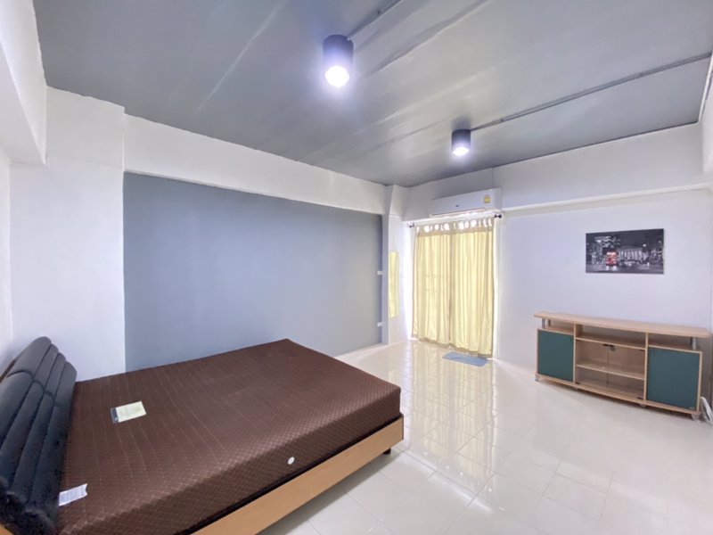 ขาย-เช่าถูก-คอนโด-สินเศรษฐีเรซิเด้นท์ทาวน์-2-ตกแต่งสไตล์ลอฟท์-พร้อมอยู่-ปรับปรุงใหม่-วิวสวยโล่งโปรง