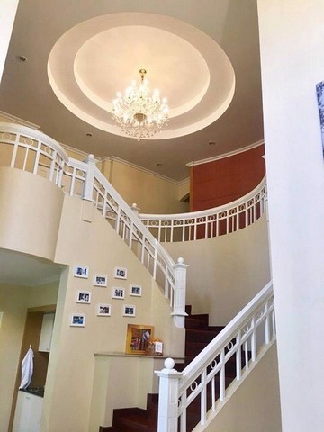 ให้เช่าและขายบ้านเดี่ยวหมู่บ้านลดาวัลย์-ศรีนครินทร์-ซอยศรีด่าน-14-หลังริม