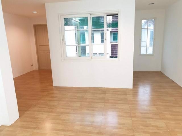 ให้เช่าทาวน์โฮม4ชั้น-ใกล้-mrt-ลาดพร้าว-ซอยลาดพร้าว-18-ซอยวิภาวดีรังสิต-20-ตกแต่งใหม่