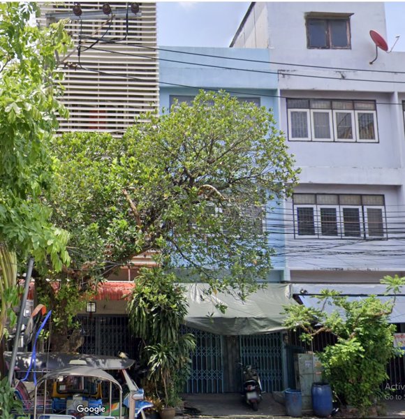 ขายอาคารพานิชย์ 3ชั้น ซอยวัดไผ่เงิน ถนนสาธุประดิษฐ์ 20 เข้าทางซอยจันทร์ 43 แยก 26