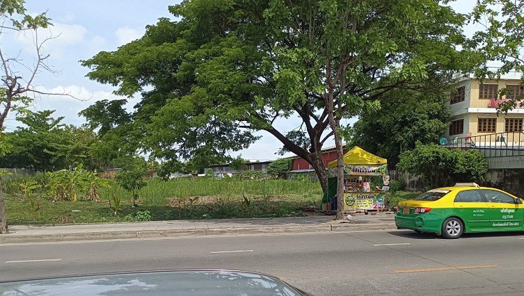 ขายที่ดิน 3 ไร่ (1200ตรว.) ซอยมีสทีน ถนนราษฎร์พัฒนา ใกล้ MRT ราษฎร์พัฒนา ที่ดินอยู่ในแหล่งชุมชน