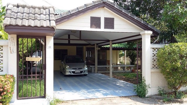 tk93-ให้เช่าบ้านเดี่ยว-2ชั้น-หมู่บ้านพฤกษชาติ-รามคำแหง-118-พื้นที่-100-ตรว-บรรยากาศร่มรื่นน่าอยู่