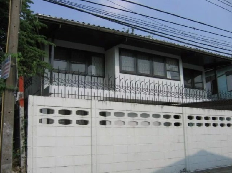 tk90-ให้เช่าบ้านเดี่ยว-2ชั้น-ซอยลาดพร้าว-96-ตรงข้าม-big-c-ใกล้ทางด่วนเอกมัย-รามอินทรา