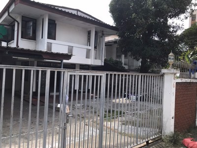 tk14-บ้านเดี่ยวให้เช่า-2ชั้น-หมู่บ้านเสรี-พระรามเก้าซอย43-ใกล้ทางด่วน-เดอะไนน์พระรามเก้า