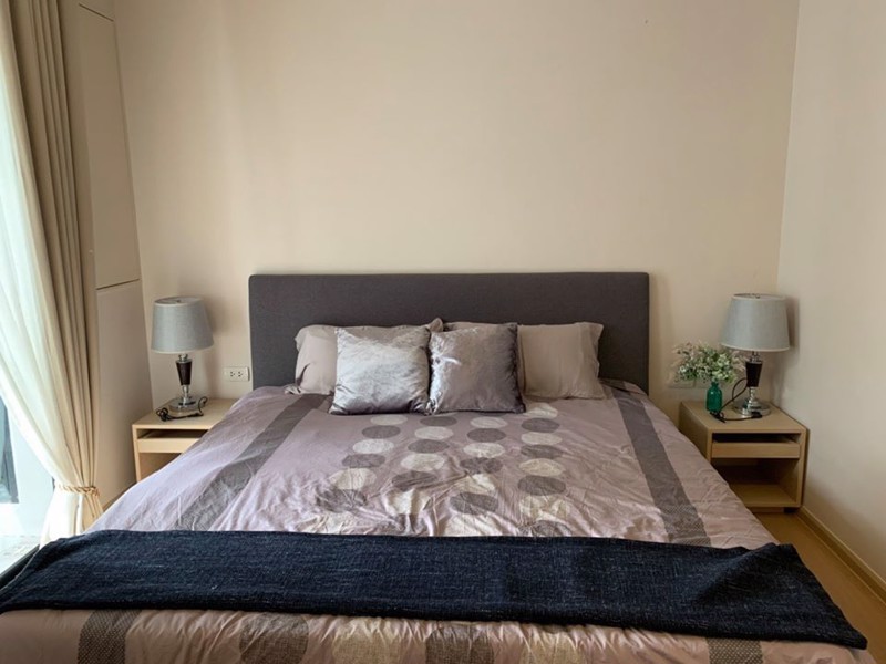 ให้เช่าคอนโดทำเลดี-ลีฟ-แอท-โฟตี้ไนน์-liv49-for-rent-level-7-size-95-sqm