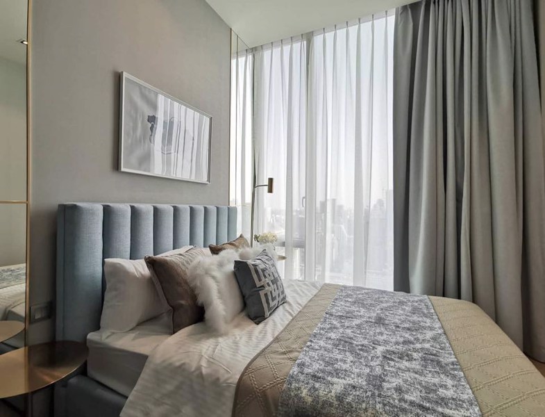 ให้เช่าคอนโดทำเลดี-28-ชิดลม-28-chidlom-for-rent-level-35-size-80-sqm