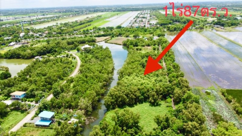 ขายด่วน-ขายถูก-ที่ดินติดน้ำในสนามกอล์ฟ