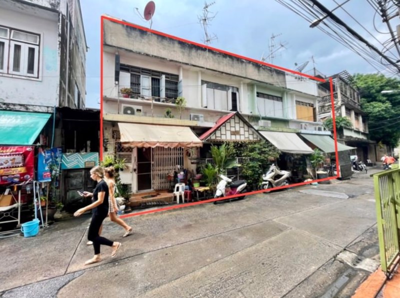 ขายด่วน-ขายถูก-ตึกแถว-2-ชั้น-4-คูหา-ย่านเศรษฐกิจใจกลางเมือง