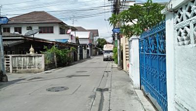 ขายที่ดินราคาไม่ถึงล้านซอยวัดด่านสำโรง-ราคาไม่ถึงล้าน-ถูกเหมาะซื้อเก็งกำไร-คนอยู่เยอะ-รถให้บริการผ่า