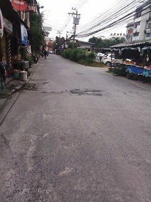 single-old-house-for-sale-can-adapt-will-be-an-apartment-7-8-storey-very-good-location