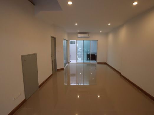 ทาวน์โฮม-รามอินทรา-เช่า-โครงการ-เดอะ-โมเม้นท์-รามอินทรา-45-1