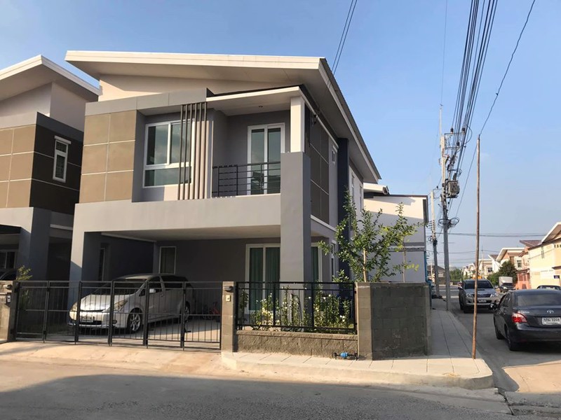 ให้เช่าบ้าน-เดอะแกรนด์-ไทยสมบูรณ์-3-หลังริม-บ้านใหม่