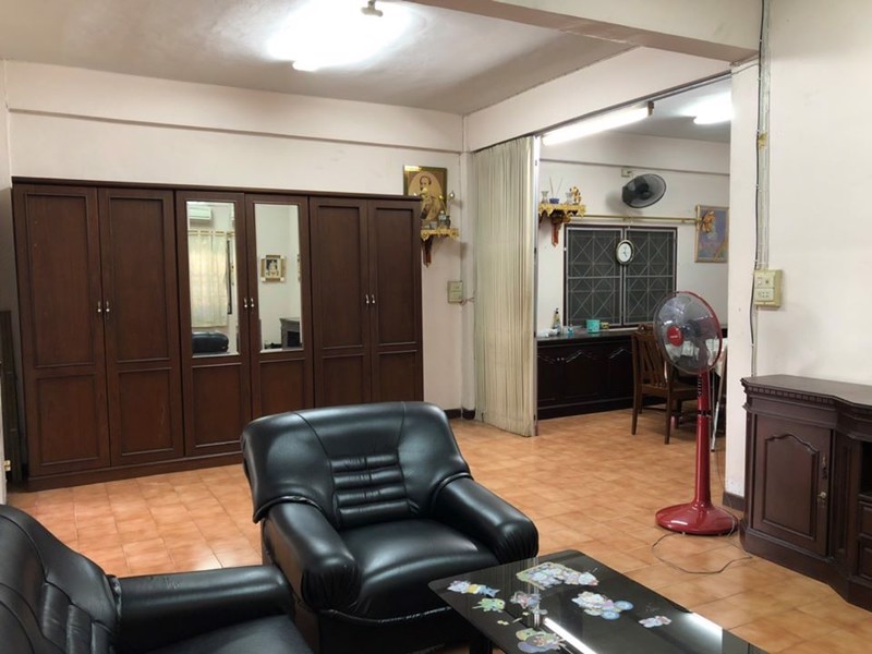 บ้านเช่าลาดพร้าว101-บ้านเดี่ยว-2ชั้น-56-ตารางวา