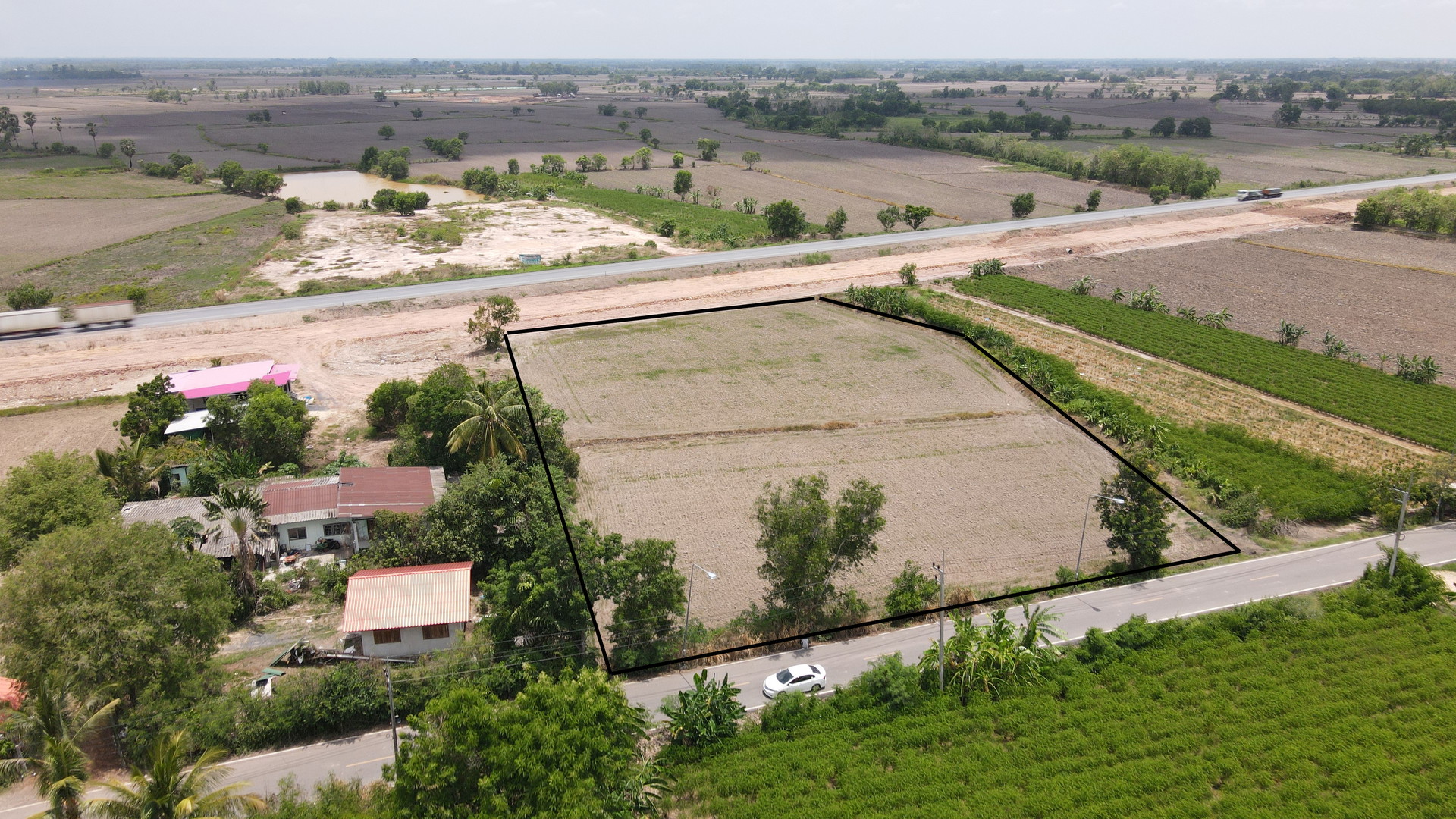 ที่ดิน-4-ไร่-1-งาน-ติดถนนสุวรรณศรตัดใหม่-อปากพลี-จนครนายก-ขายตารางวาละ-5000-บาท