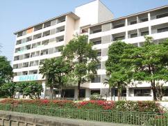 บ้านวัลย์ผกา-อพาร์ทเม้นท์ให้เช่า-ห้องกว้าง-อาคารโปร่ง-สวนสงบ