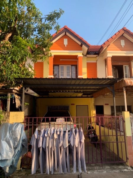 ขายด่วนๆๆๆขายบ้านเบญจทรัพย์คลอง6-ติดถนนใหญ่-เพียง115ล้านบาทเท่านั้น