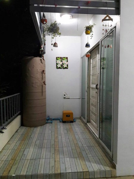 hr103-ให้เช่าทาวเฮ้าส์เดอะคัลเลอร์อารียา-ปากเกร็ด-3-ห้องนอน-2-ห้องน้ำ-เดินทางสะดวกติดถนนใหญ่