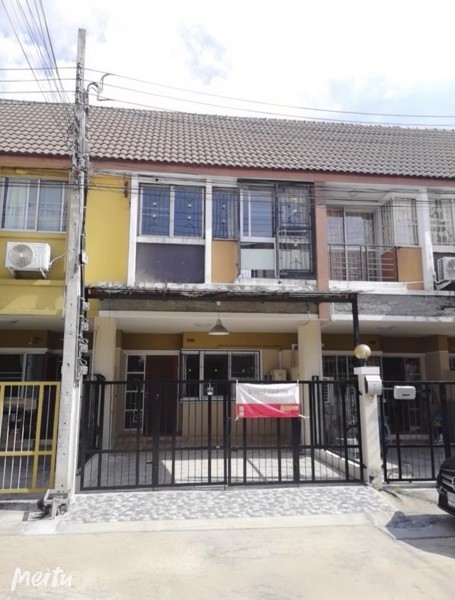 ขายทาวน์เฮ้าส์-2-ชั้น-พื้นที่-18-ตรว-2นอน-2น้ำ-เจ้าของขายเอง-