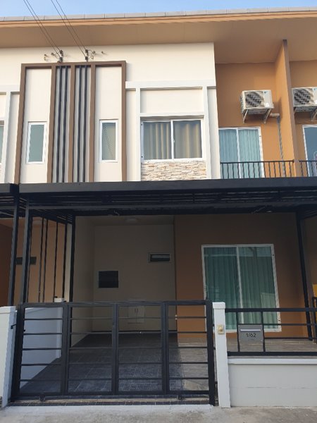 ให้เช่าทาวน์โฮม-grande-pleno-รัตนาธิเบศร์-บ้าน-2-ชั้น-มี-3-ห้องนอน-2-ห้องน้ำ-เช่า-13000-บต่อเดือน