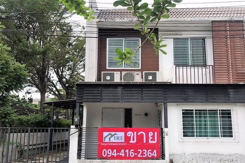 ขายทาวน์โฮม-2-ชั้น-หมู่บ้าน-อารียา-คัลเลอร์-1-ลาดปลาเค้า-areeya-color-1-