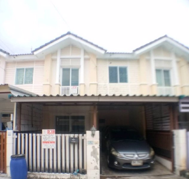 ขายทาวเฮาส์-2-ชั้นโครงการหมู่บ้านพฤกษาวิลล์-สะแกงาม-พระราม2-เนื้อที่-175-ตรวา-ใกล้เซ็นทรัลพระราม-2